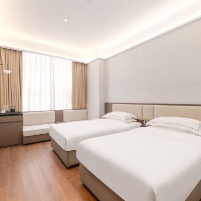 行政雙床房 深灣飯店（深圳福田會展中心崗廈地鐵站店）優惠