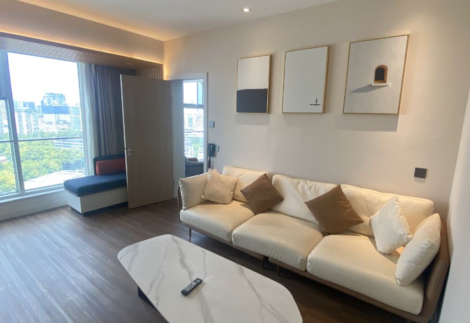 Holiday Inn Express Hangzhou West Lake EastSuperior Suite