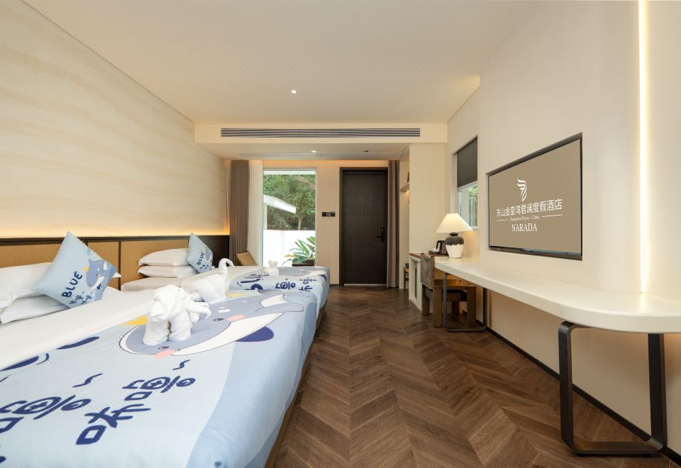 君悦别墅庭院亲子房