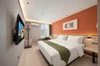 Yunjin Hotel (Yining Railway Station)