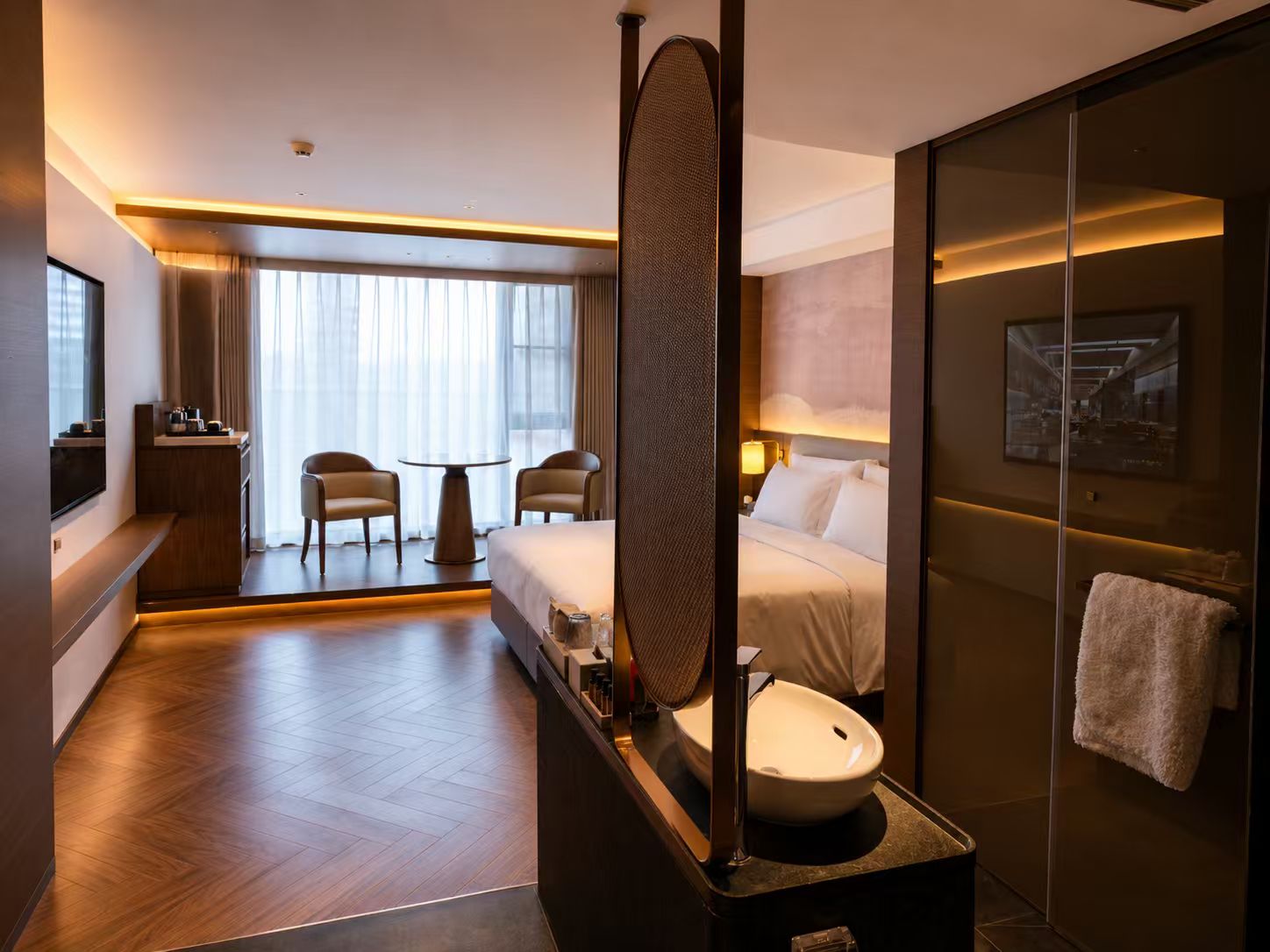 Elegant Room (Double Bed) (TV)