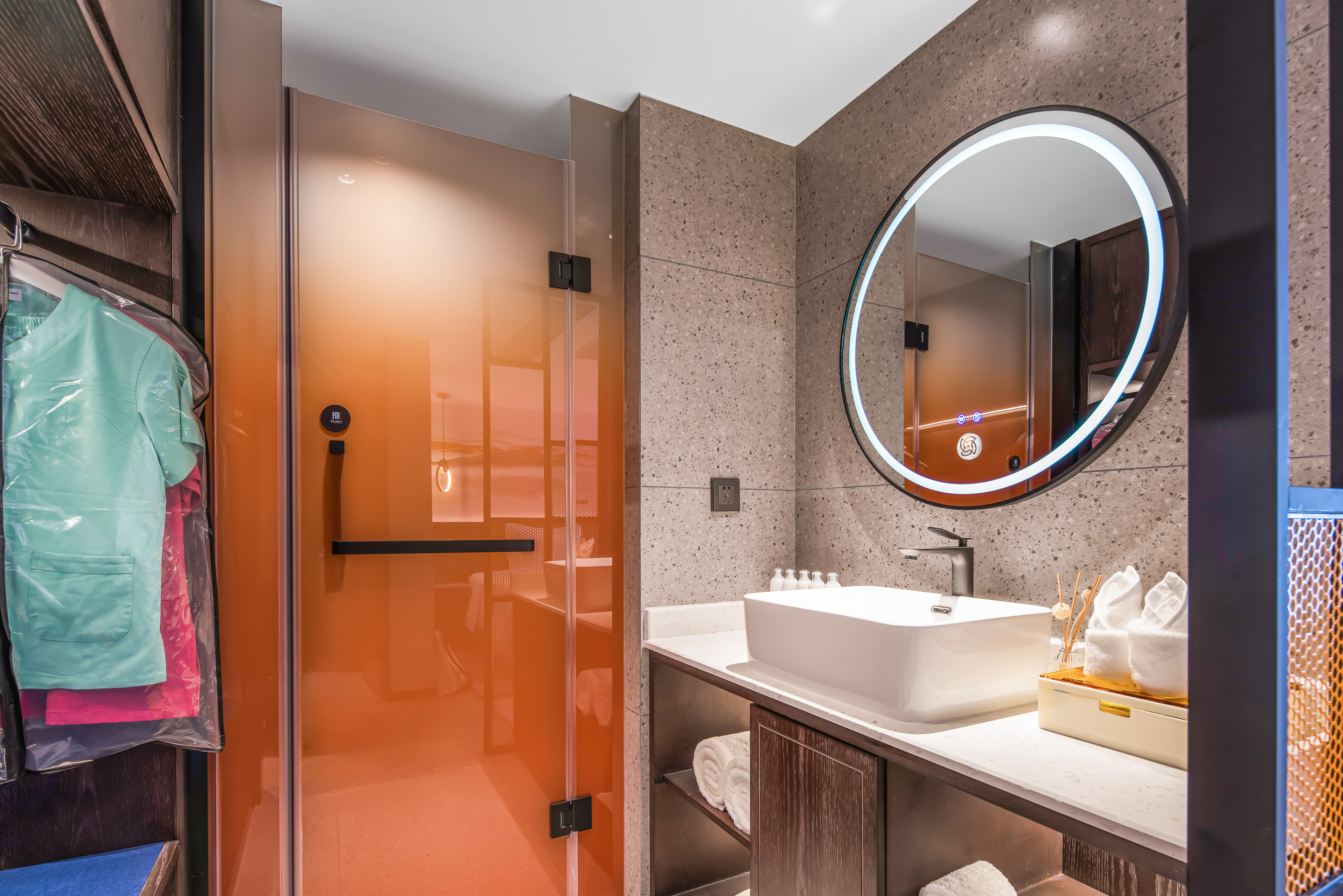 静心榻榻米双床房