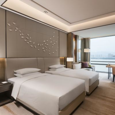 雙居室家庭房（1間大床+1間雙床） 福州倉山凱悅飯店優惠