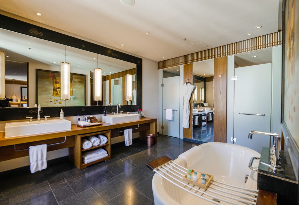 彌漫供氧布宮景大床房