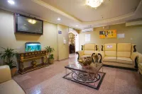 La Villa Hotel