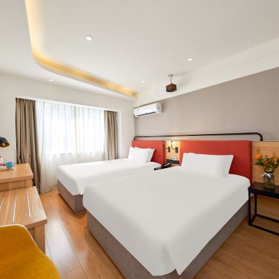 雅享雙床房~100寸投影~哈曼卡頓音效~夢百合零壓床墊 康鉑飯店（南京新街口中心店）優惠