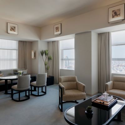 パークデラックススイート キング 1台
 パークハイアット東京 クーポン