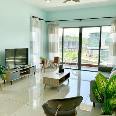 3 Bedroom Apartment, City view