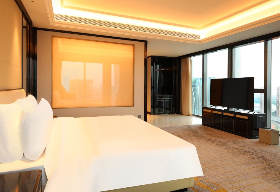 悅享江景城景大床房