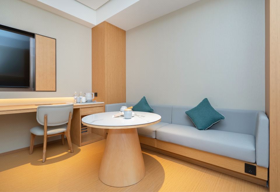 大床房（公园观景，睡个好觉）