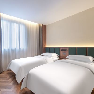 豪華陽光雙床房「記憶深睡眠枕墊+迷你冰箱+辦公配套」 24K國際連鎖飯店（上海人民廣場店）優惠