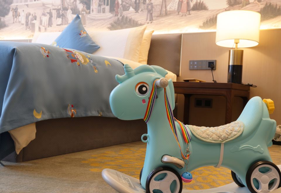 Guangzhou Wogo Yuanbao HotelXiguan Family Double Bed Suite With Children's Bed And Entertainment Facilities