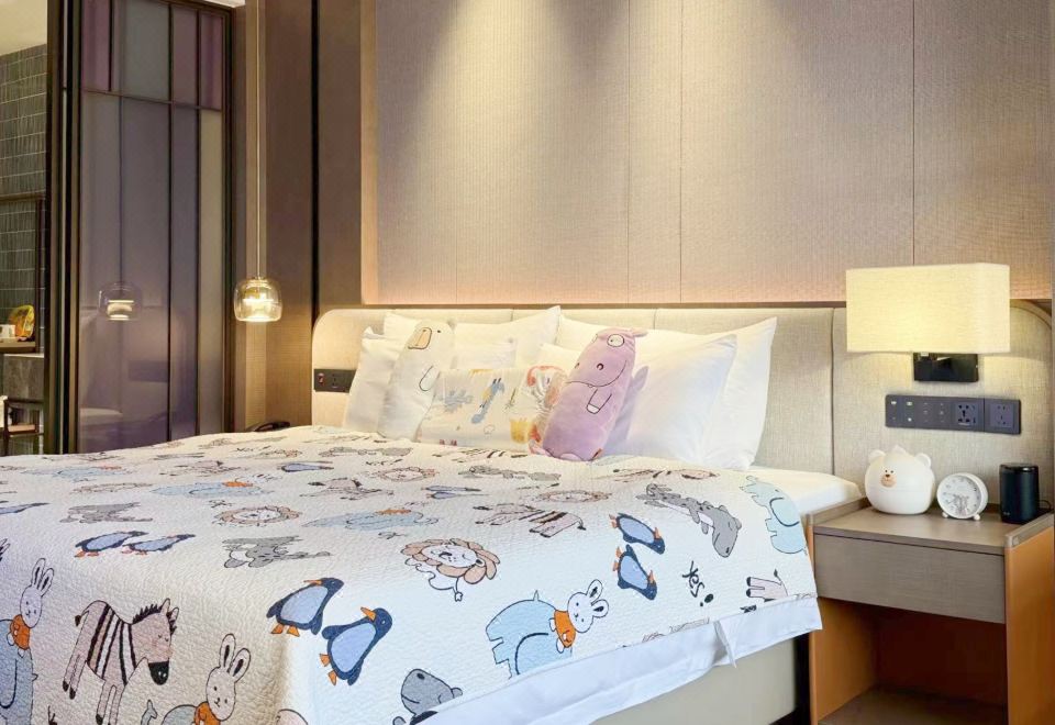 亲子大床房| 带梳化床