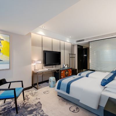 豪華雙床房—深度睡眠+森林氧吧+空氣凈化器 悅飯店（武漢漢口火車站園博園店）優惠