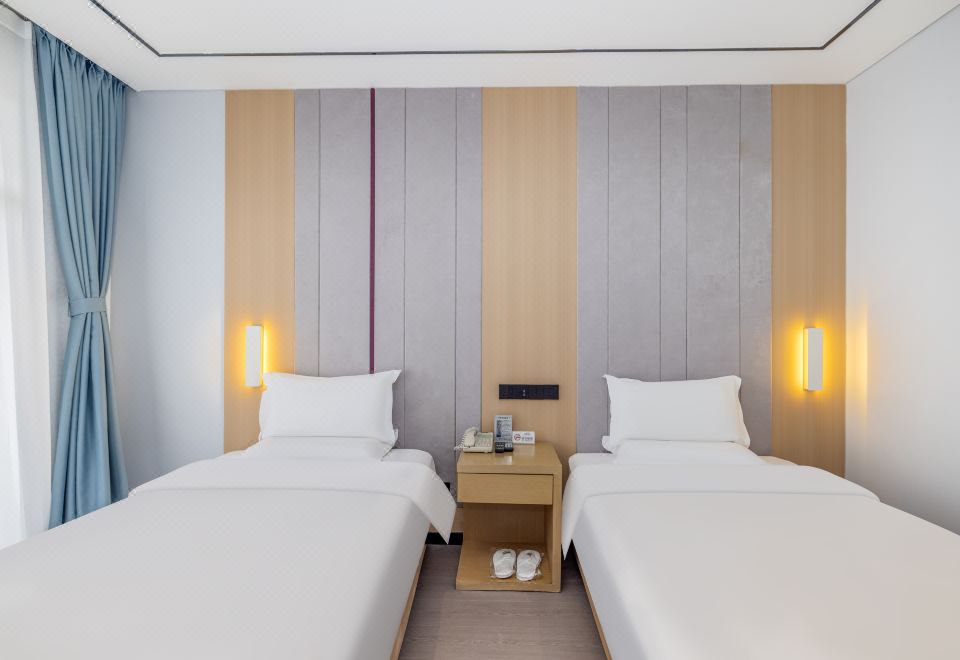 滨湖别墅三室一厅+家庭影音