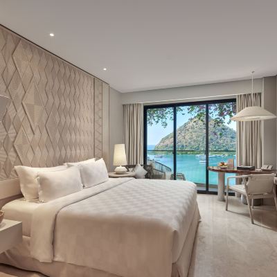 Deluxe Ocean View Room AYANA Komodo Resort, Waecicu Beach Promo Code