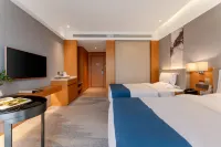 Puyang Fuli Hotel (Wanjia 360 Plaza Branch, Changqing Middle Road)