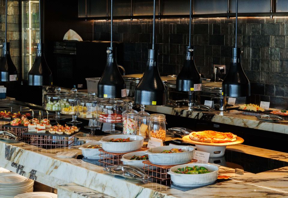 尊享行政海景套房|陽臺【270°海景】