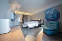 Echarm Hotel (Lhasa Municipal Government Tibet University)