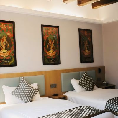 日月同輝·零壓雙床房「櫃檯供氧+全屋地暖+高織床品」 香格里拉菩提心院客棧優惠