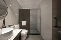 EZZI HOTEL (Wanda Plaza Branch, Ningde High speed Railway Station)