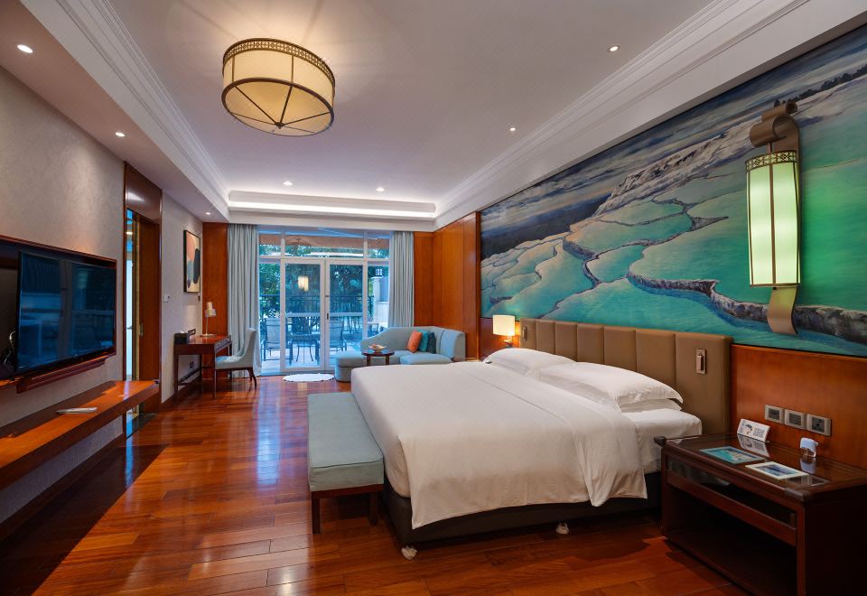 豪華温泉大床房丨湖景丨獨立泡池丨艾草+生薑葯浴包