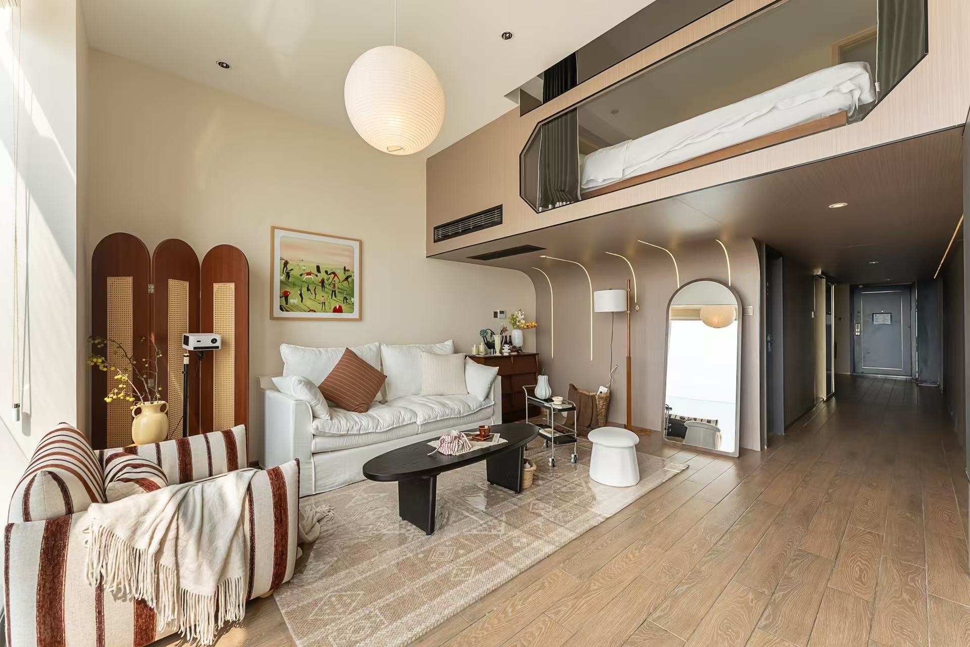 澜庭?高层loft两居室+落地窗观江景+巨幕投影