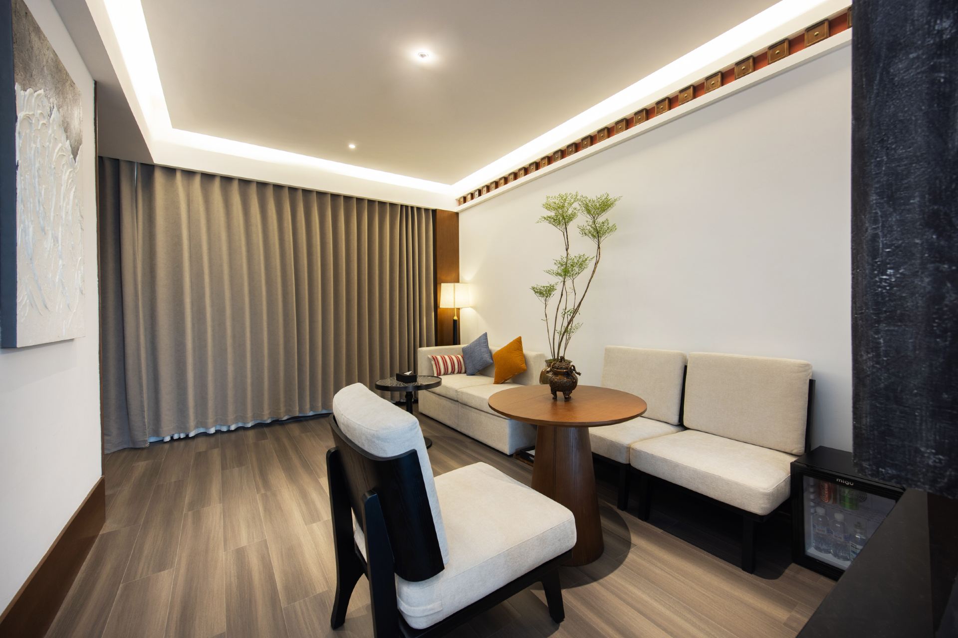 Extreme Horizon Oxygen-Enriched Suite with Mountain View (Heated Flooring + Scenic Balcony + Relaxing Massage Chair)
