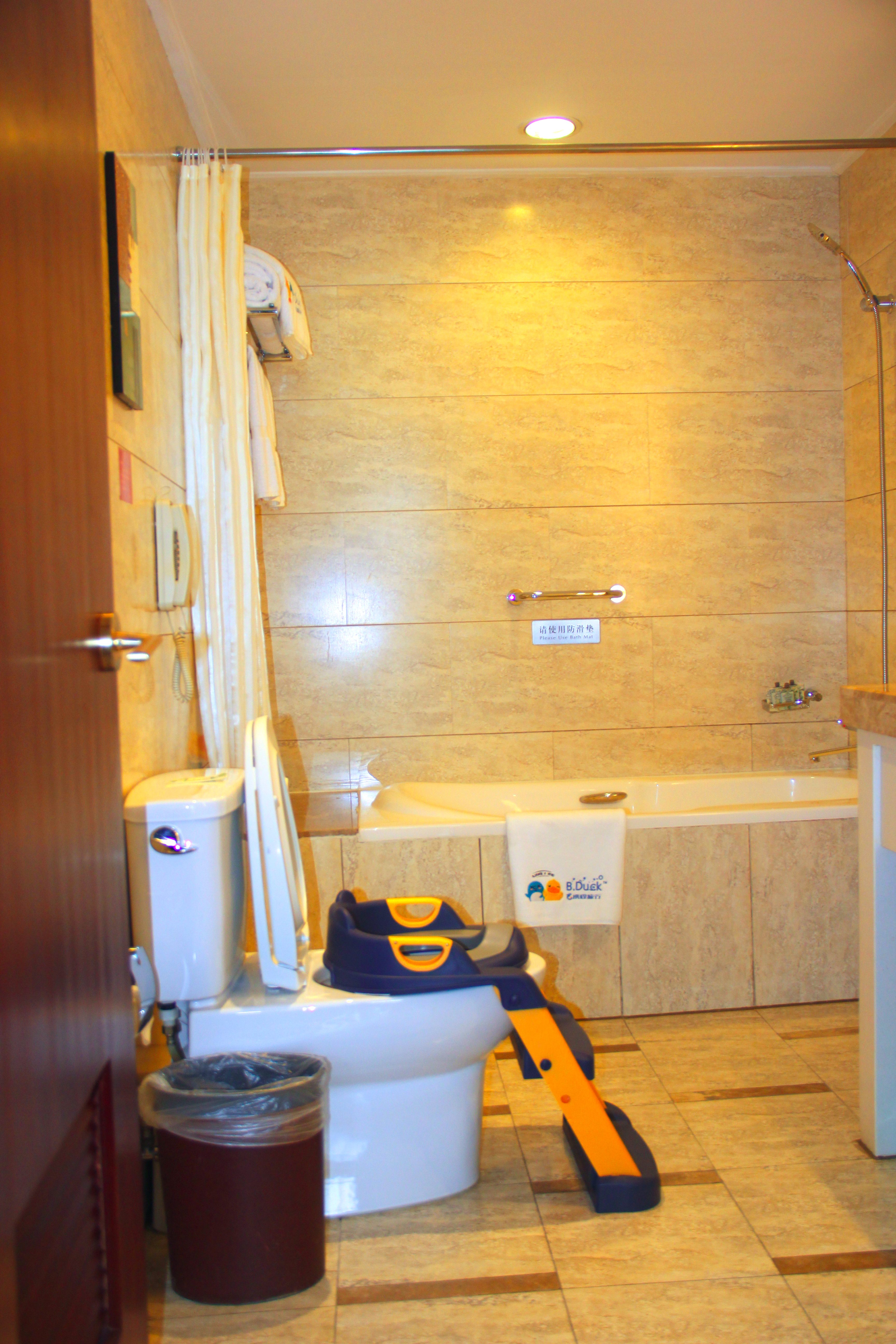 小黄鸭主题亲子套房