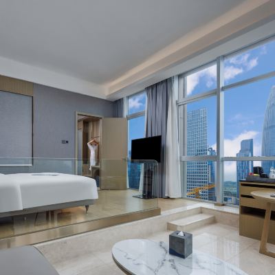 商務公寓大床房 HydePark國際公寓飯店（南山後海地鐵站店）優惠