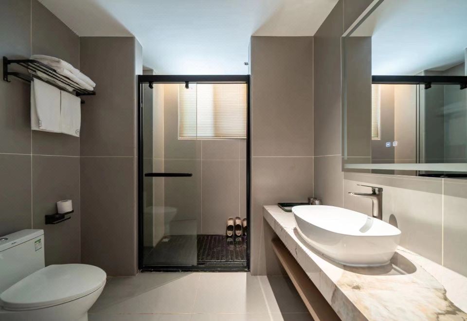 伴海·别墅大床房|洗衣机+冰箱