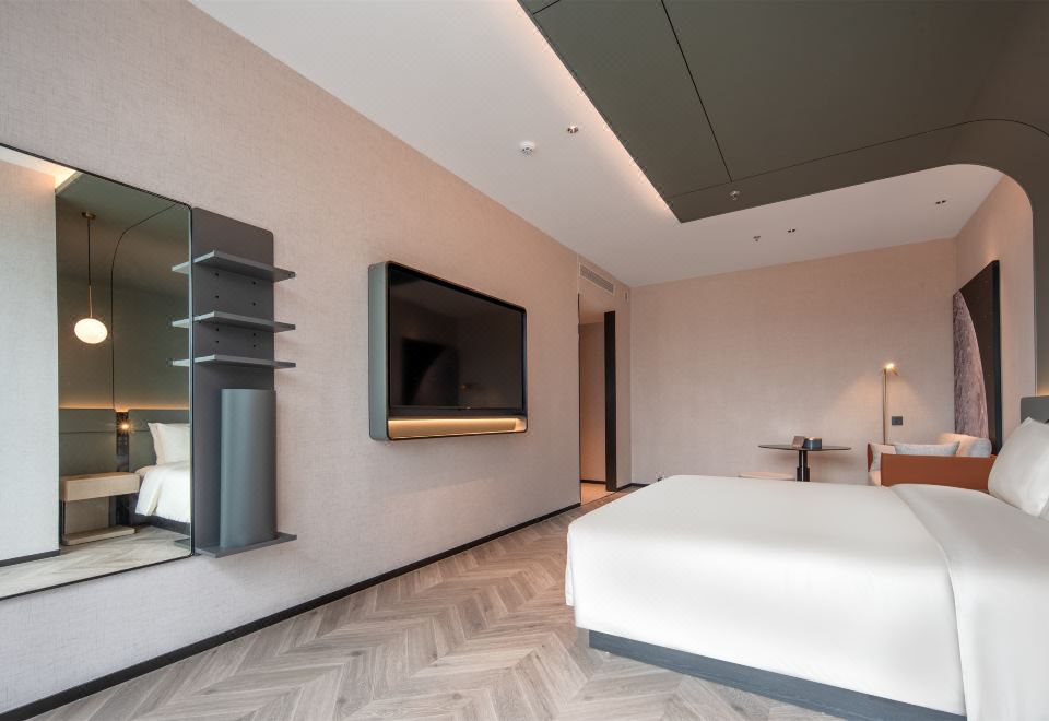 幾木大床房【小冰箱+投屏電視+瑜伽墊+深睡PRO枕】