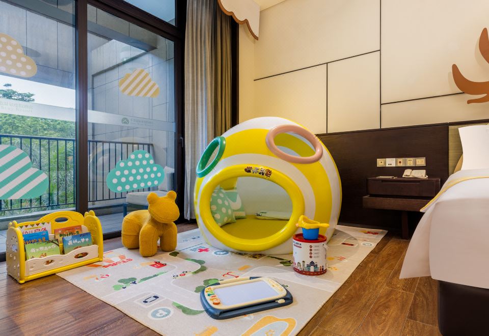 負氧離子糖果飛屋親子大床房