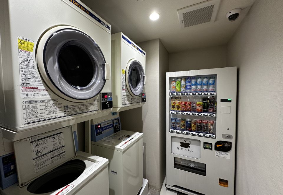 Henn na Hotel Tokyo HamamatsuchoAdjoining Semi-Double with Bath