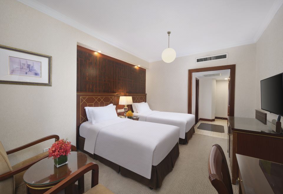 Jin Jiang Park Hotel ShanghaiStandard 2-bed Room