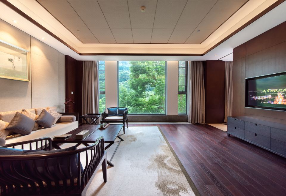 Hongzhushan Hotels & Resorts Chanyi ShanjuZen Suite (Area B)