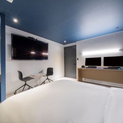 더블 호텔 크로아상 쿠폰