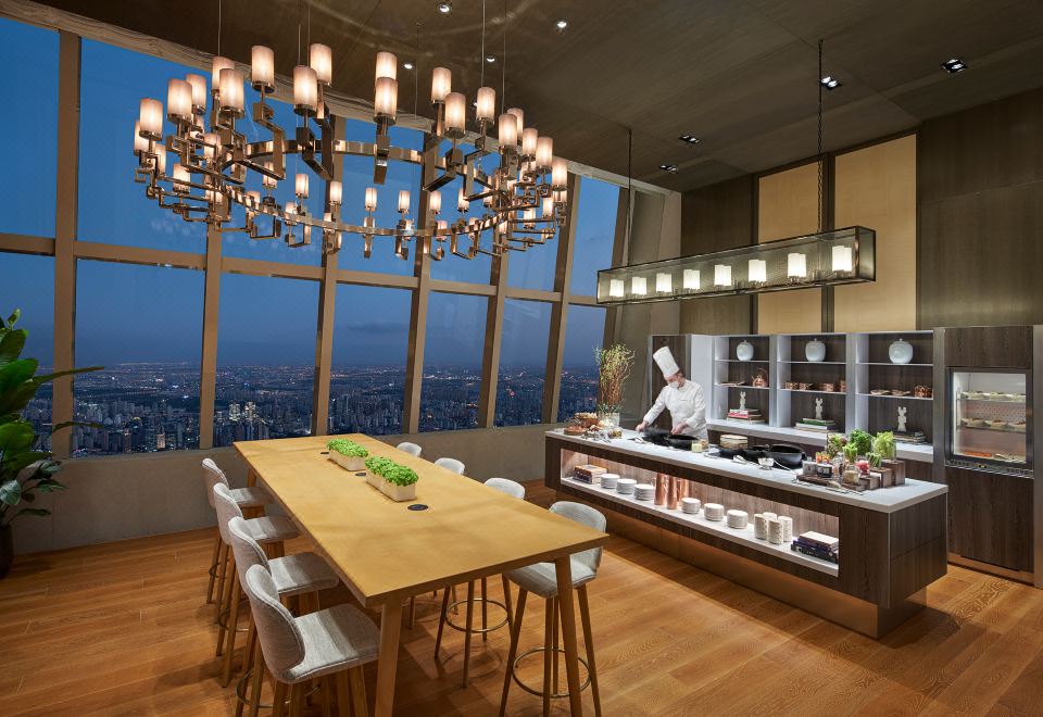 Park Hyatt Shanghai1 King Bed With River View （Park Salon）