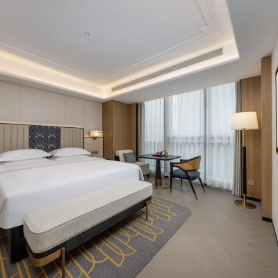 行政尊享套房（全屋智能客控-零壓床墊-乳膠枕芯） 錦江都城飯店（長沙五一廣場店）優惠