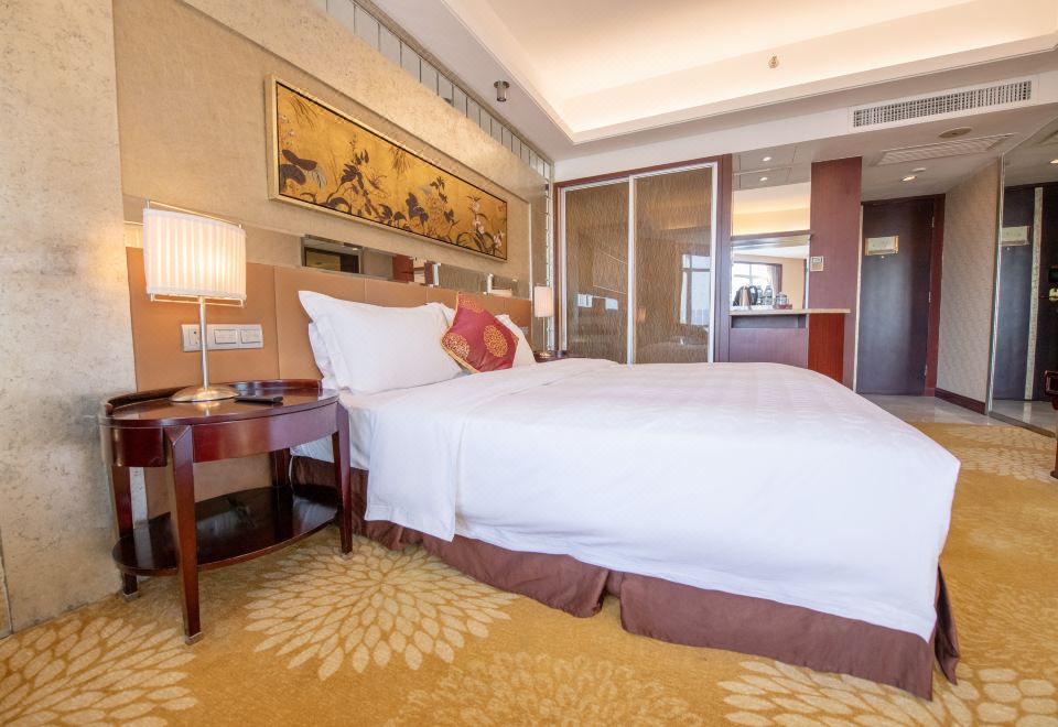 觅海景行政大床房