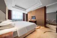 Yulong Hotel