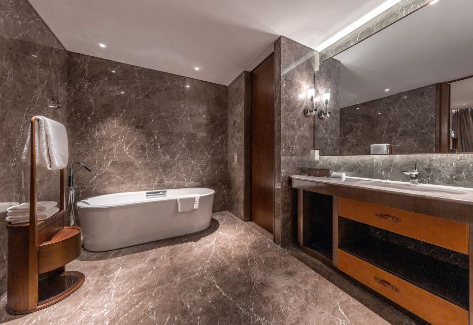 豪華家庭聯通套房