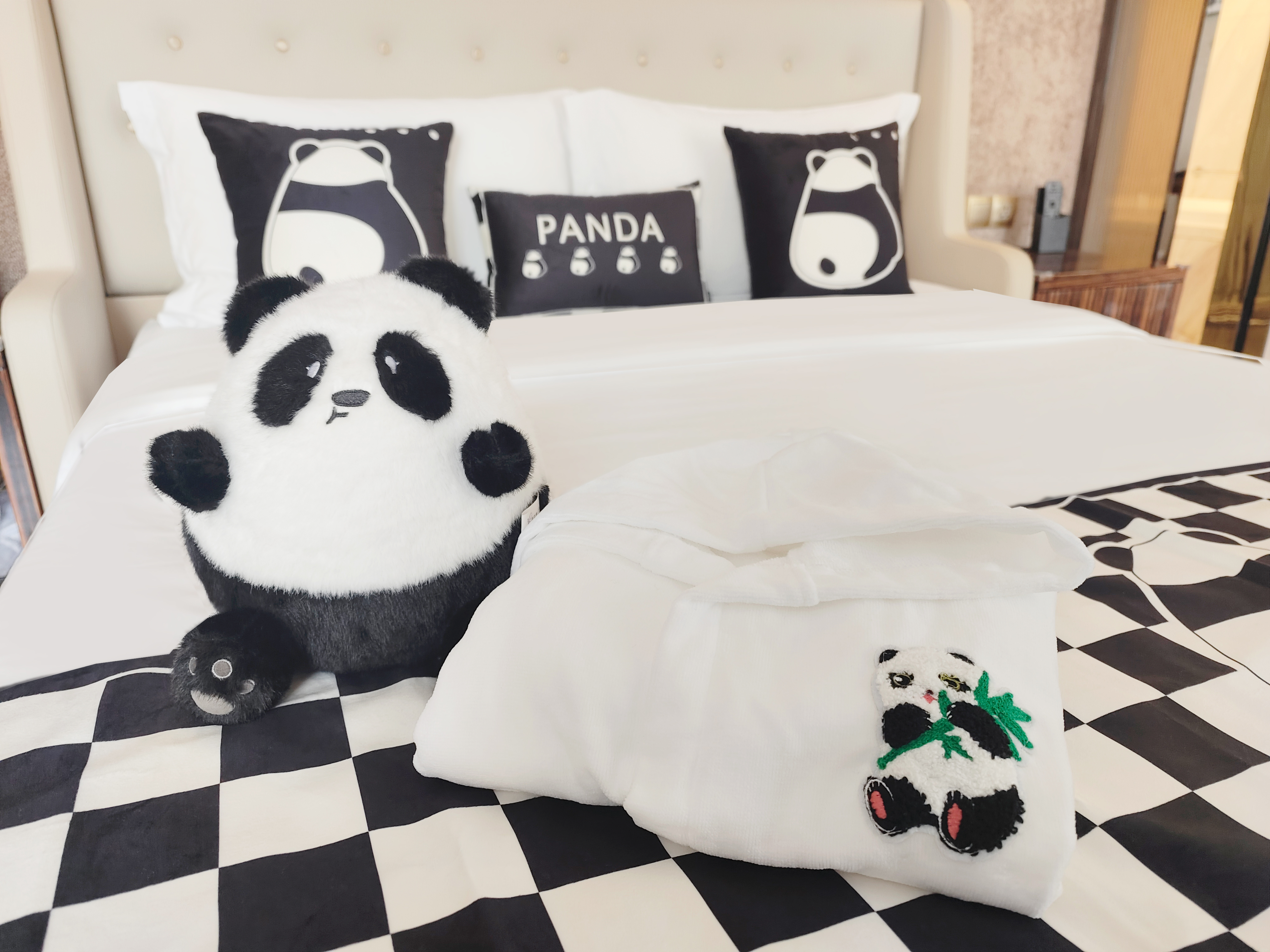 熊猫亲子主题房