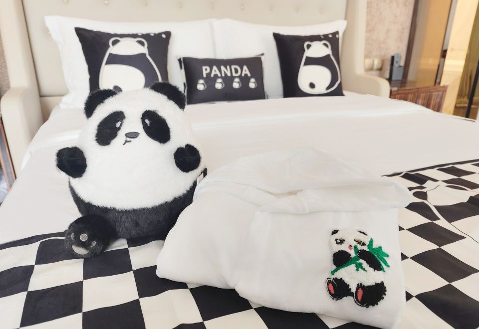 Lia! Beijing HotelPanda Family Friendly Themed Room
