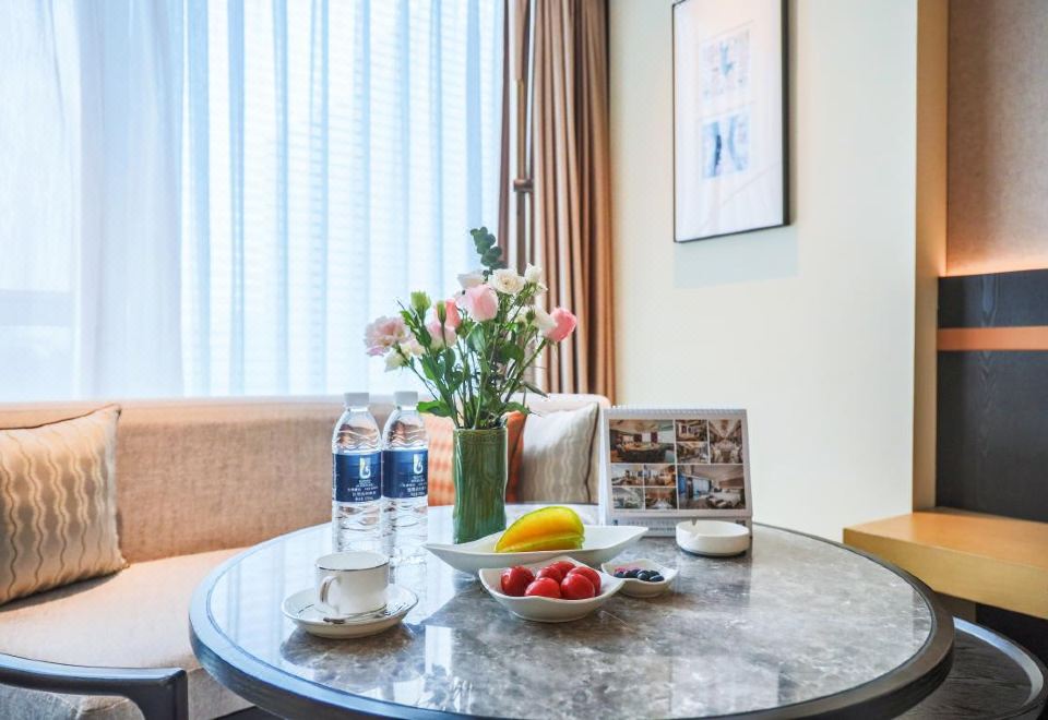 商务楼|商务大床房（电视投屏+护颈枕+德国高端衞浴）