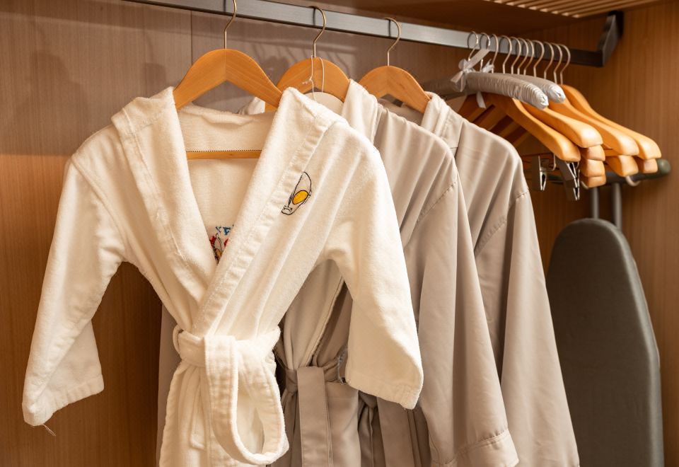 奥特曼主题双床 | 高空180度城景 +童趣帐篷+玩偶