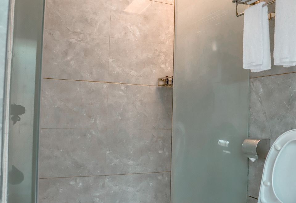 心悦谷亲水别墅双床房-独立庭院-私汤泡池