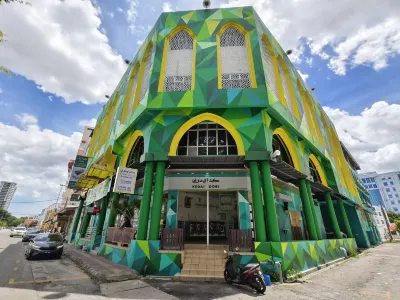 Hotel Ma'Wa Kota Bharu Ξενοδοχεία στην πόλη 