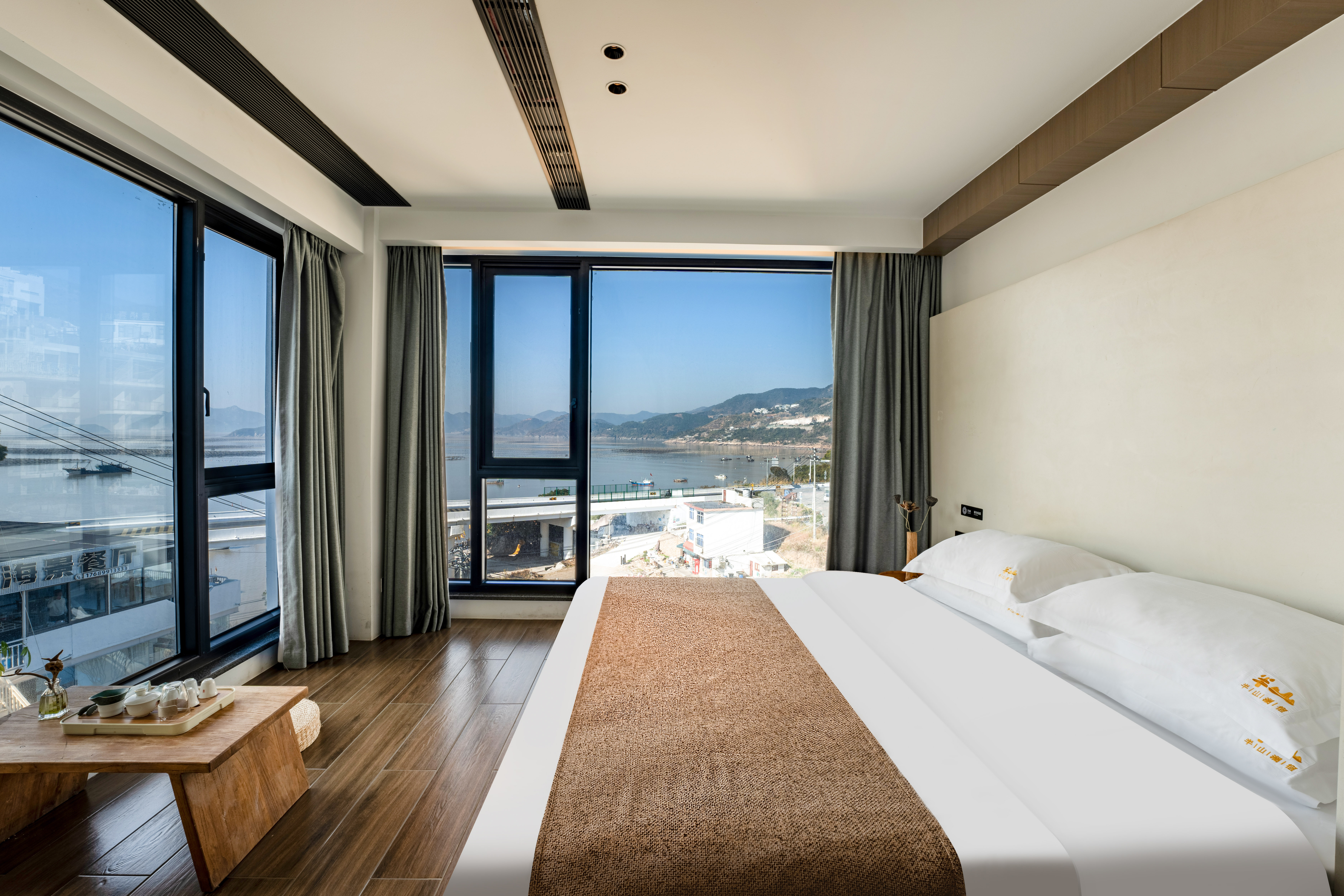 Floral Hotel·Xiapu Mid Mountain Lansu Hotel (Sansha Dongbi Store)观澜-270°海景大床房（双面采光+舒适深眠+近沙滩）