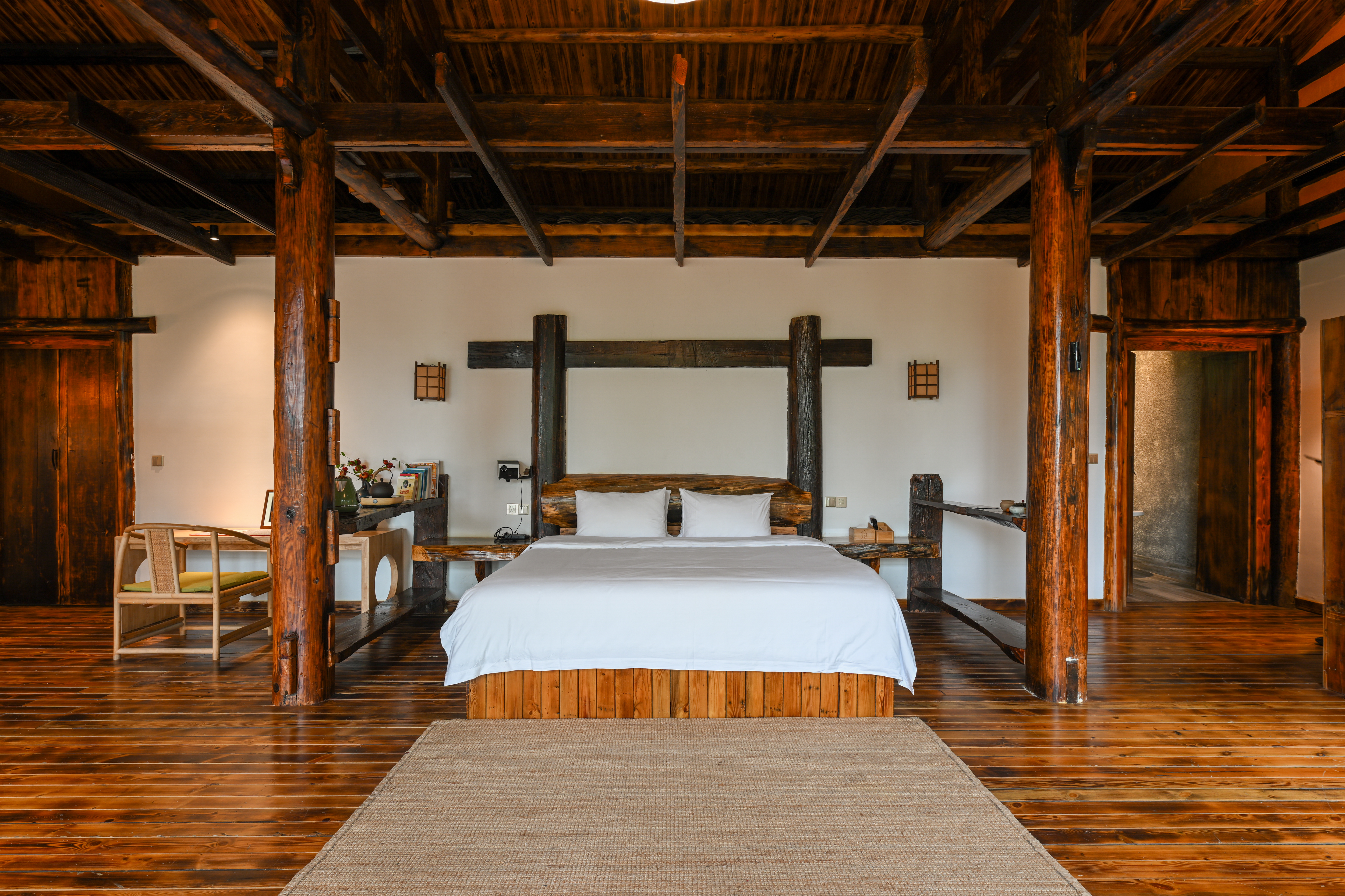 汉唐国风豪华家庭房